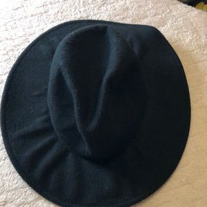 Fedora hat